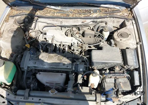 1996 Toyota Corolla from USA, damaged, VIN 2T1BA02E3TC133876
